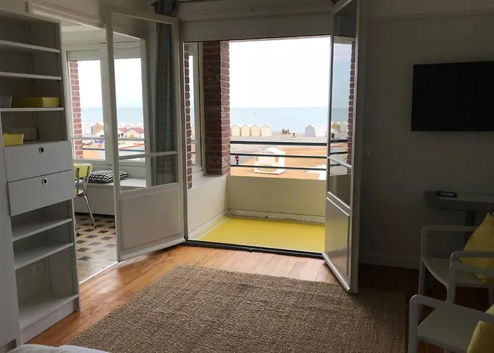 Le Continental Apartment